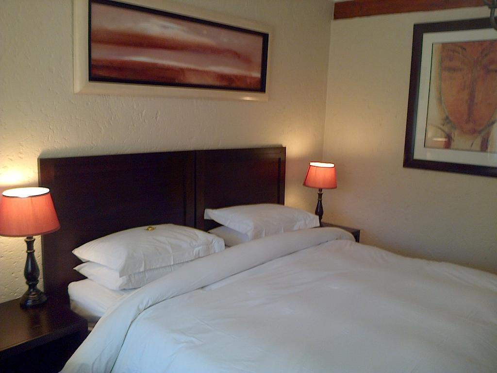 Jubilee Lodge Guest House Johannesburg Room photo