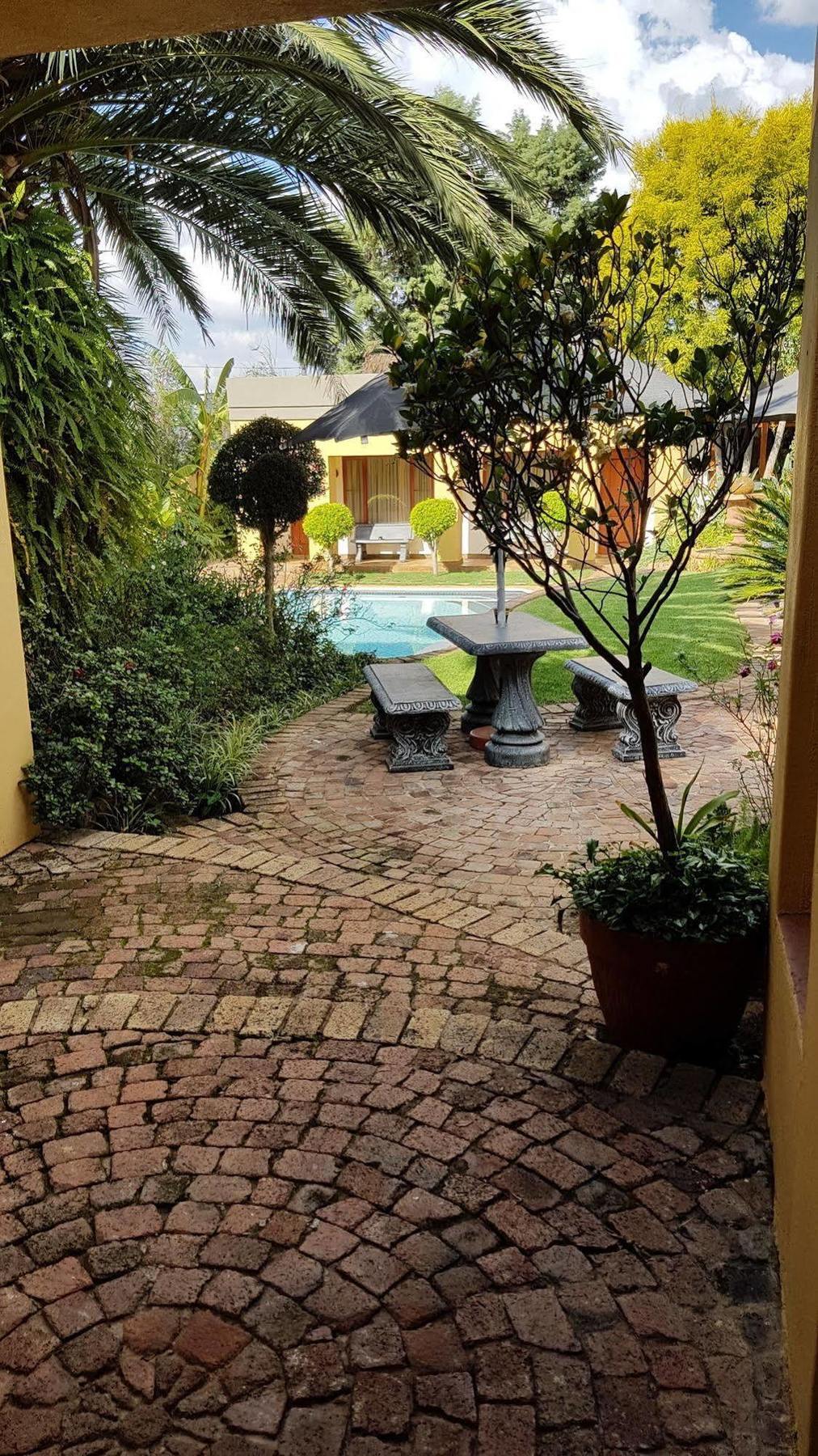 Jubilee Lodge Guest House Johannesburg Exterior photo